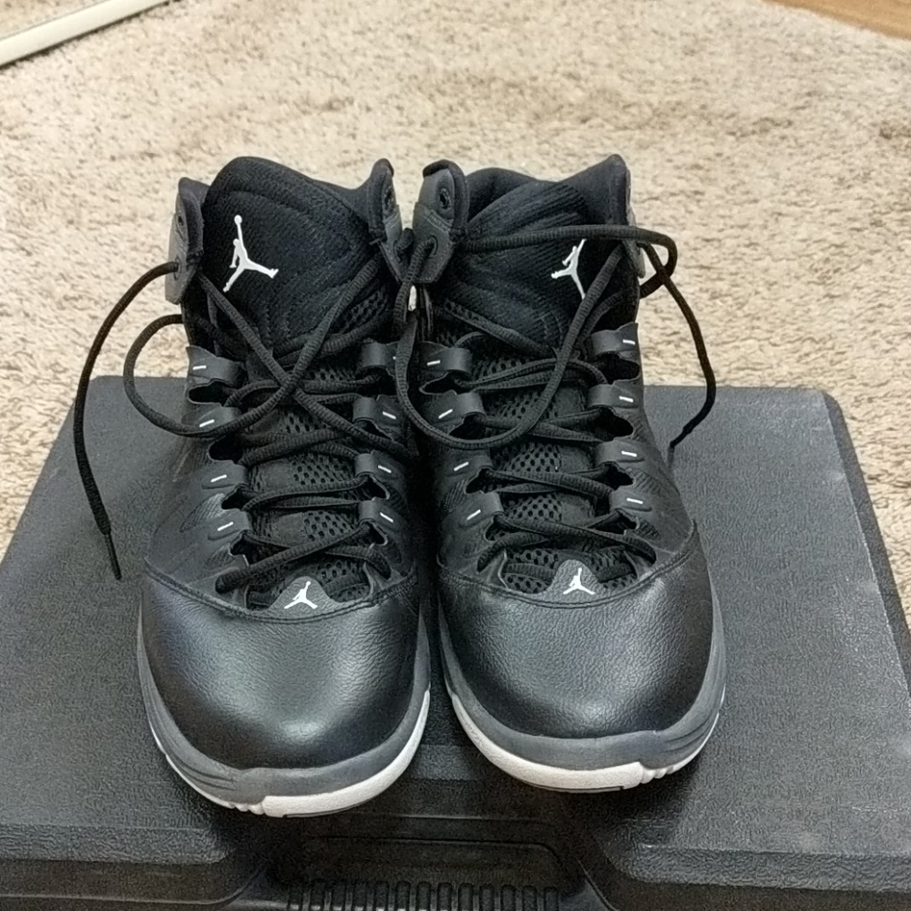 Men's Jordan Basketball Shoes